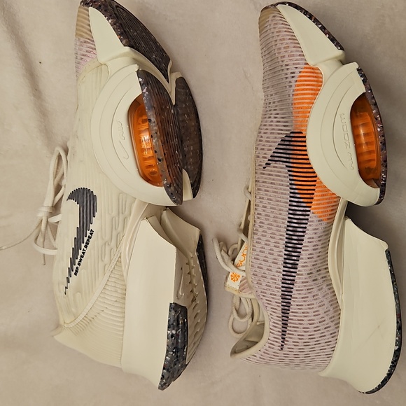 VGUC Nike Women's Superrep Cream, Lilac and Orange Sneakers. US Size 11 - Picture 4 of 8